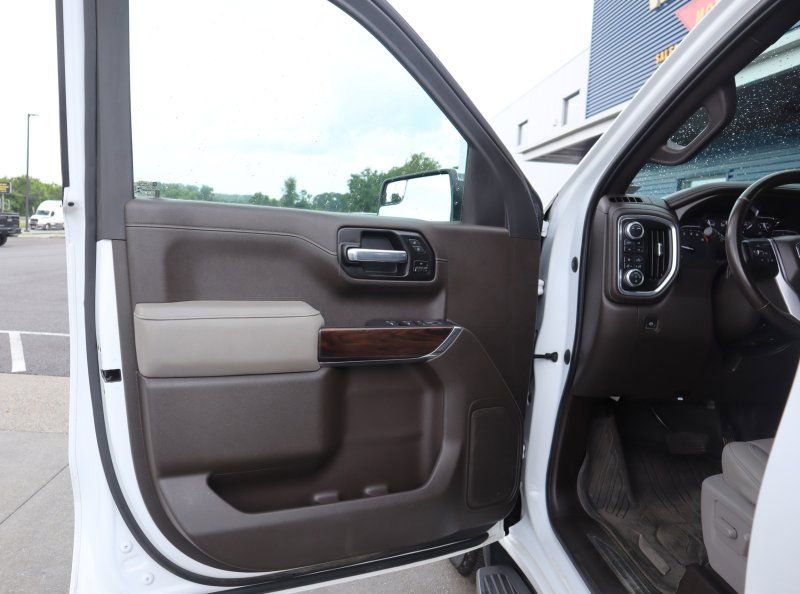 Used 2021 GMC Sierra 1500 SLT w/ SLT Premium Package image 15