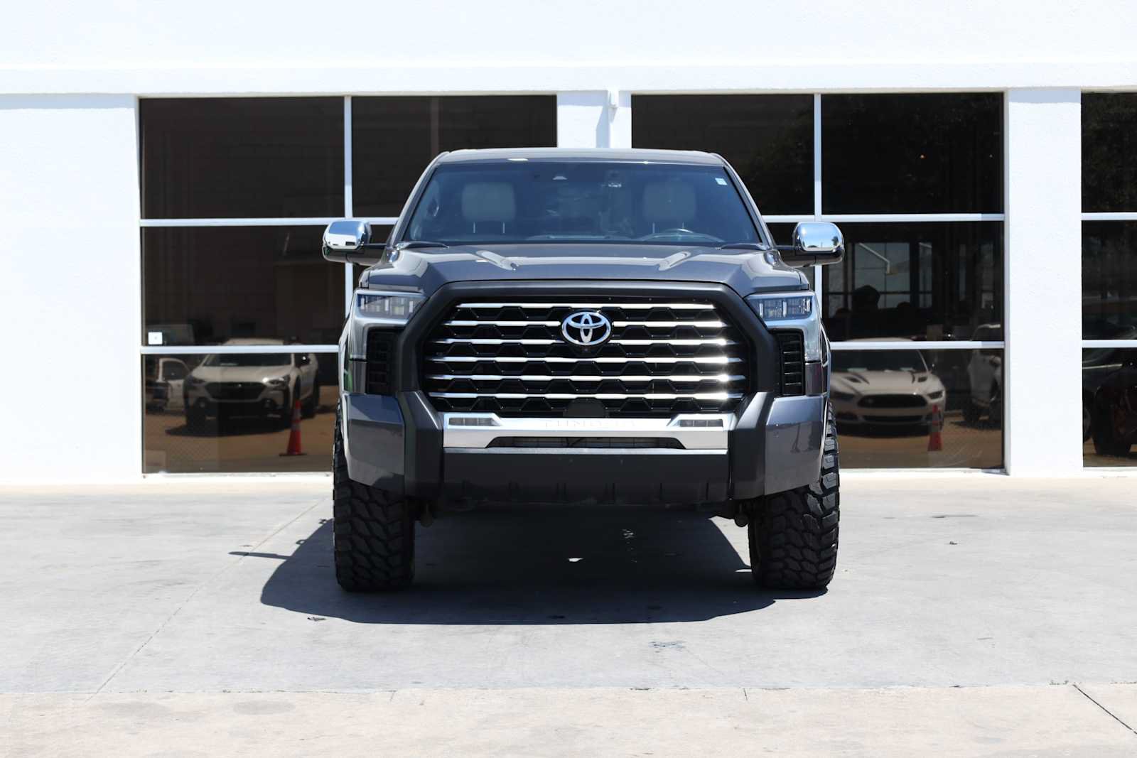 Used 2022 Toyota Tundra Capstone AWD/4WD image 6