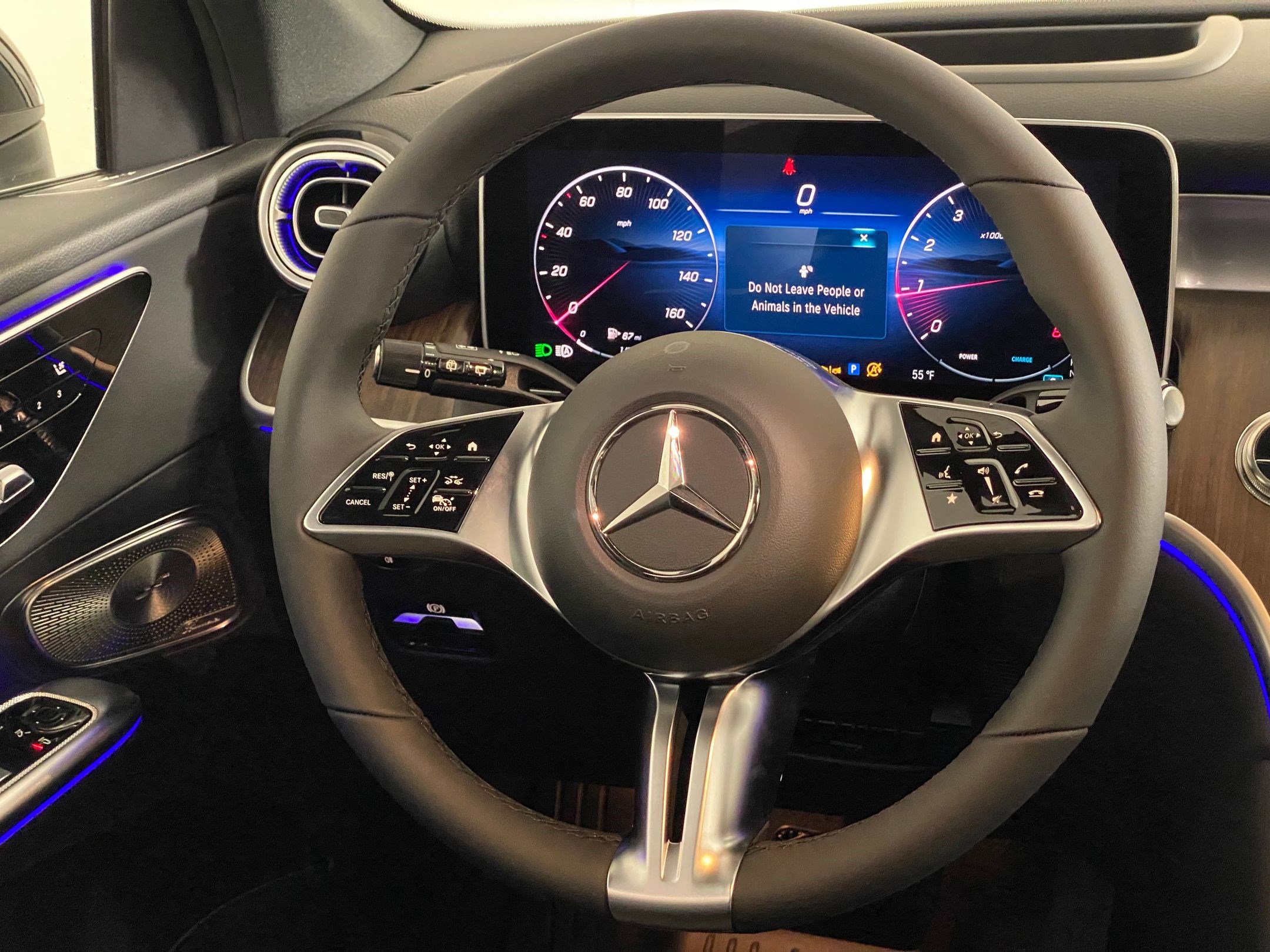 Used 2026 Mercedes-Benz GLC 300 4MATIC image 16