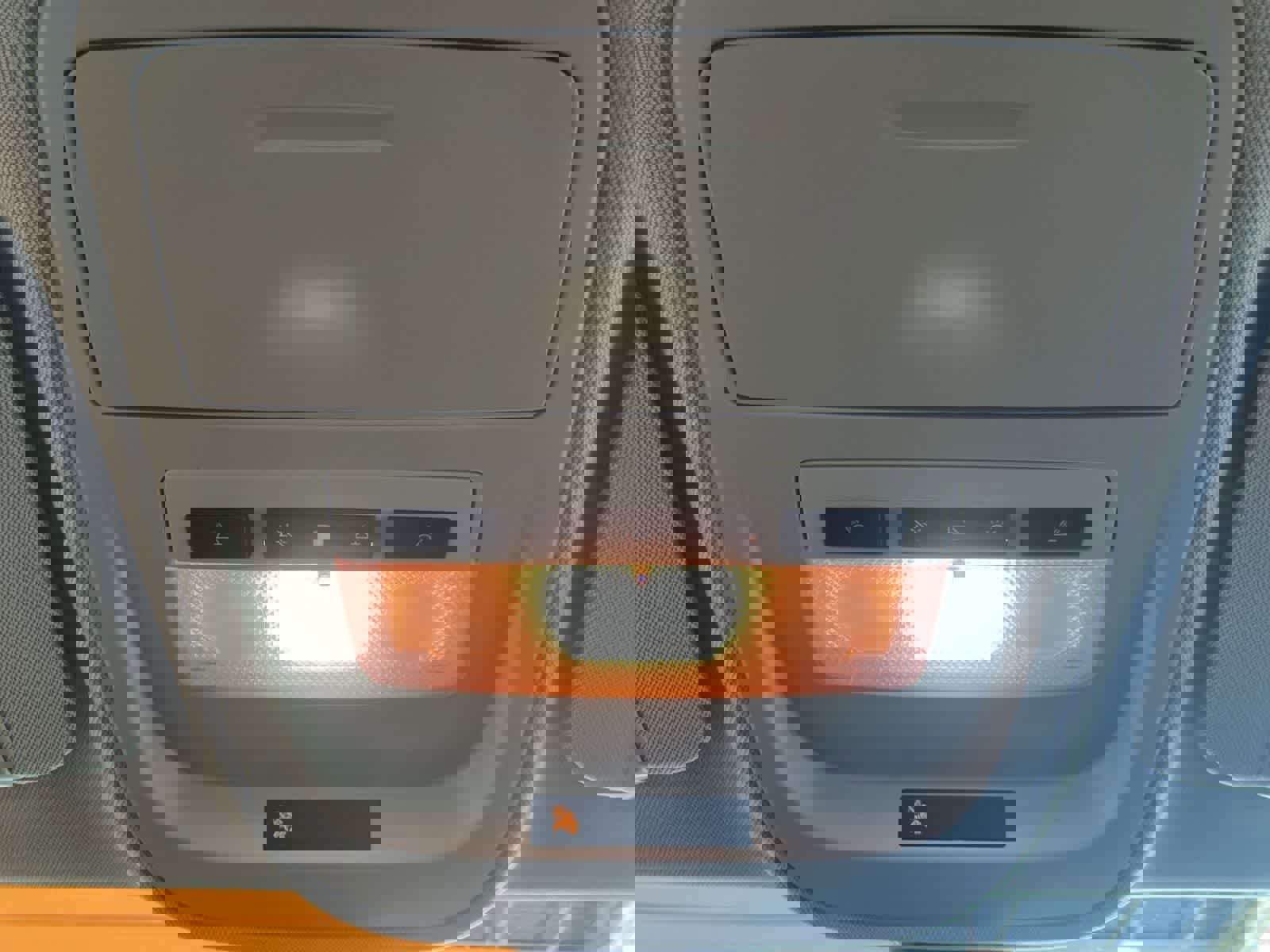 Used 2016 GMC Canyon SLE w/ Nightfall Edition image 20