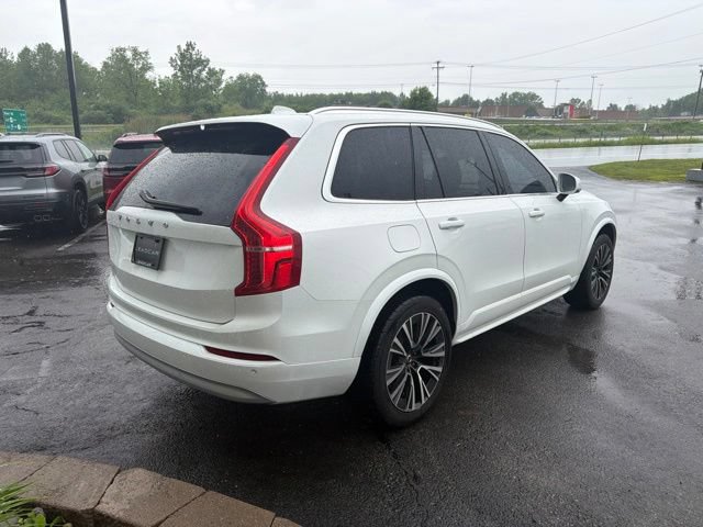 Used 2022 Volvo XC90 T5 Momentum w/ Climate Package AWD/4WD image 5