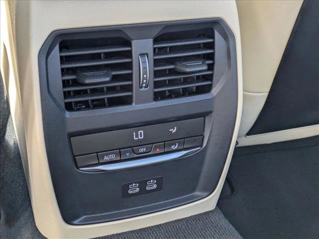 Used 2025 BMW 330i xDrive Sedan image 18