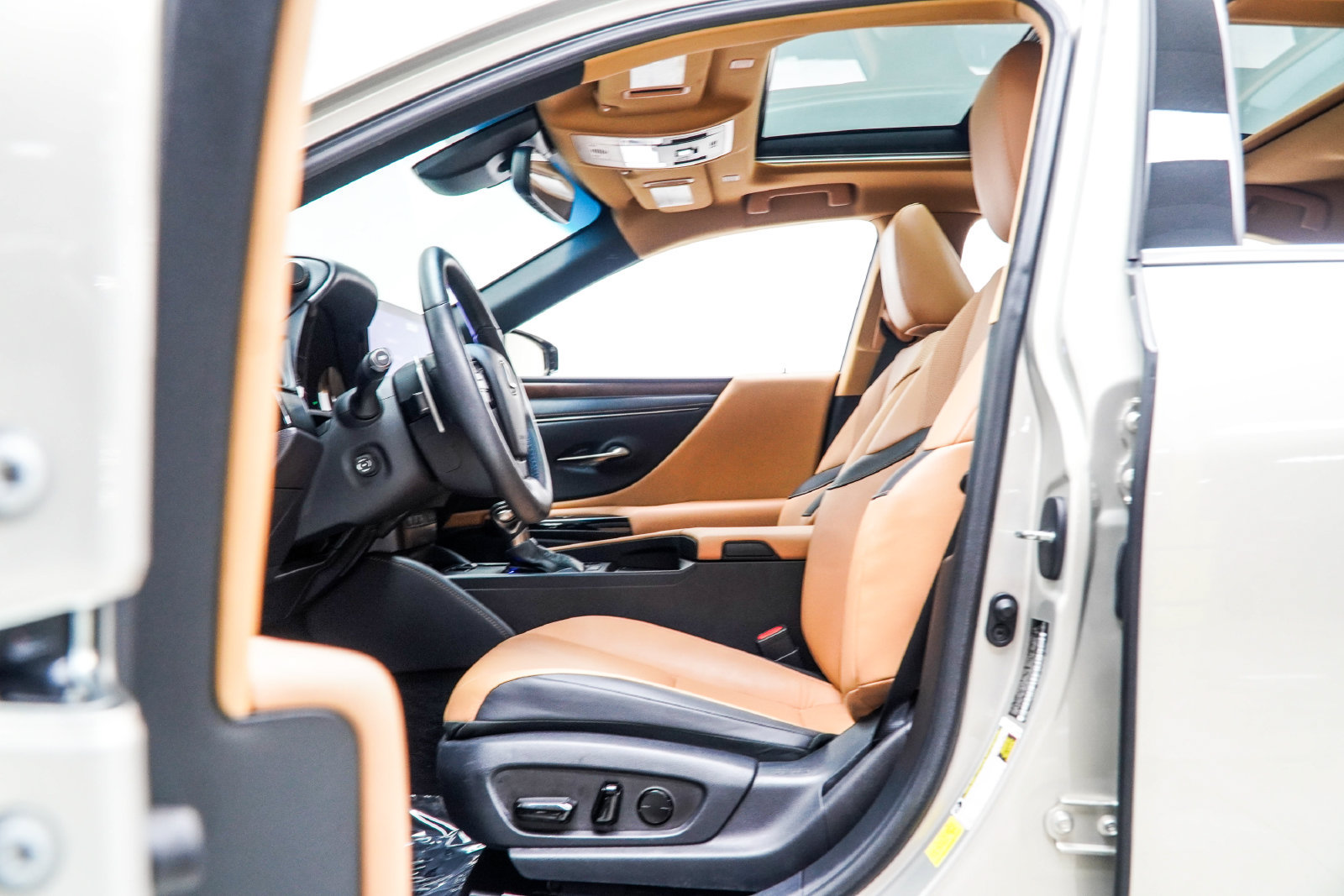 Used 2023 Lexus ES 350 w/ Premium Package FWD image 41