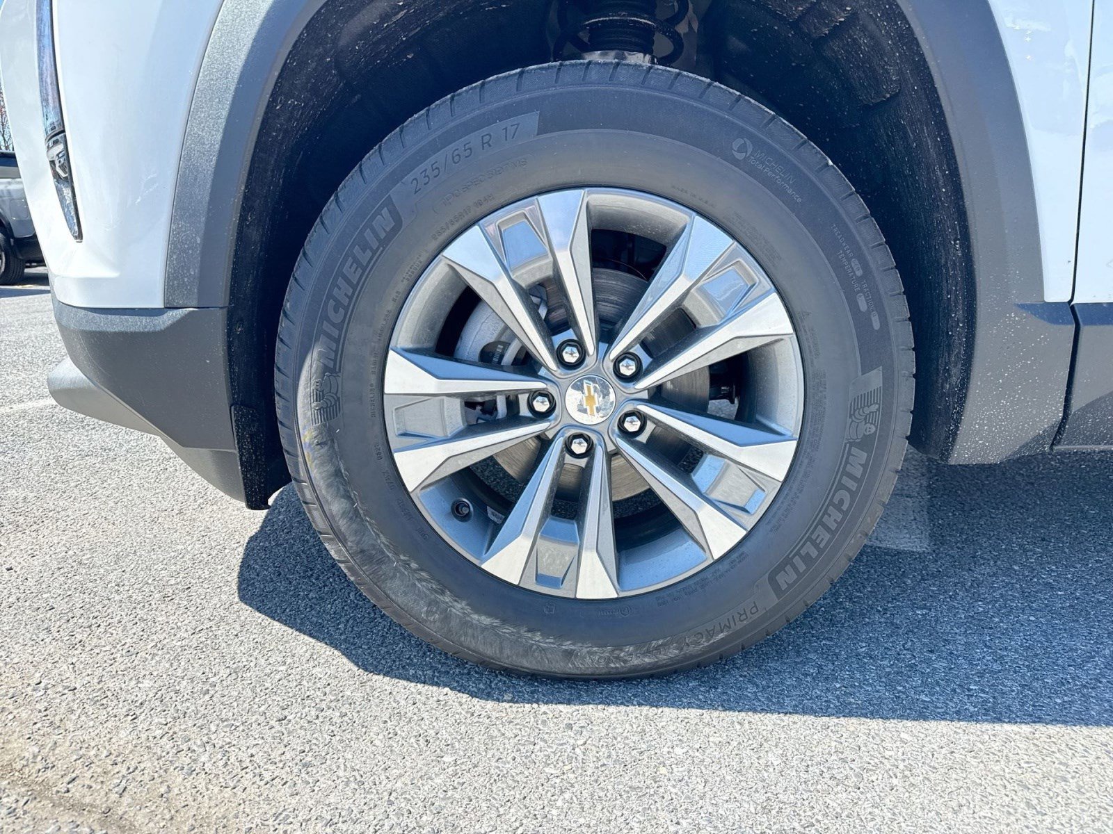 New 2026 Chevrolet Equinox LT image 12