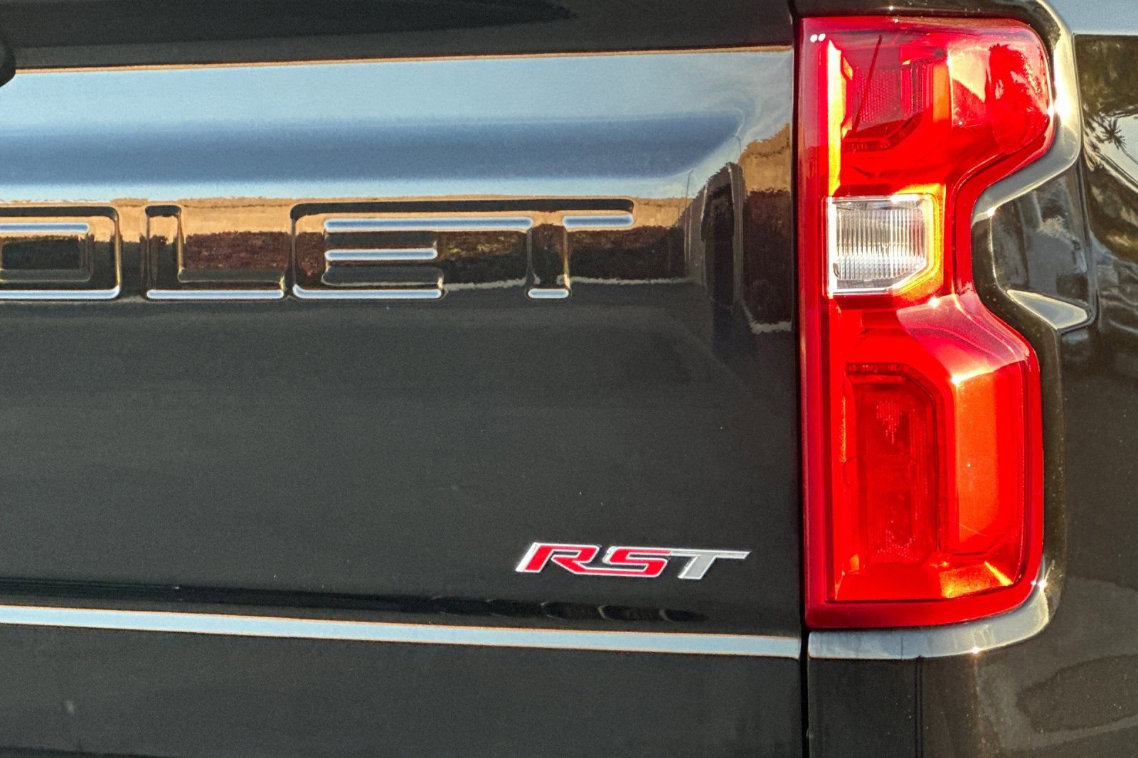 Used 2022 Chevrolet Silverado 1500 RST image 31