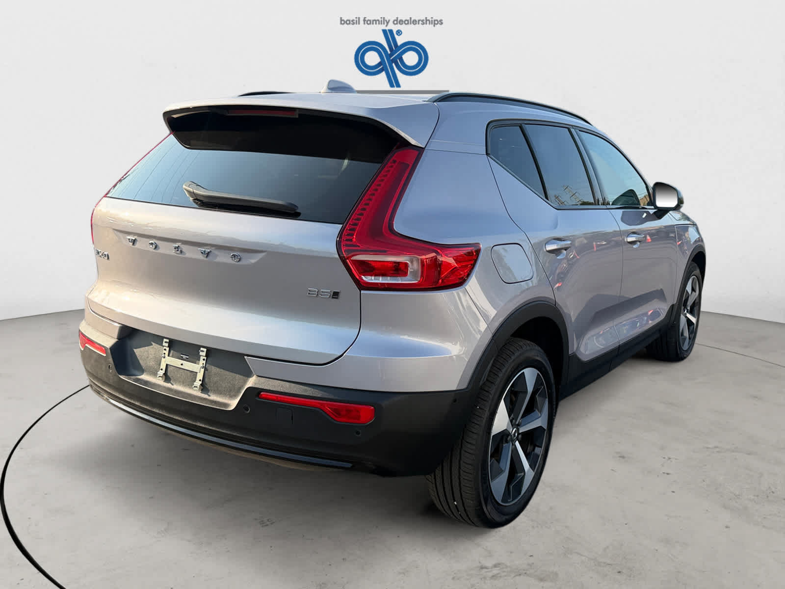 Used 2026 Volvo XC40 B5 Plus AWD/4WD image 6