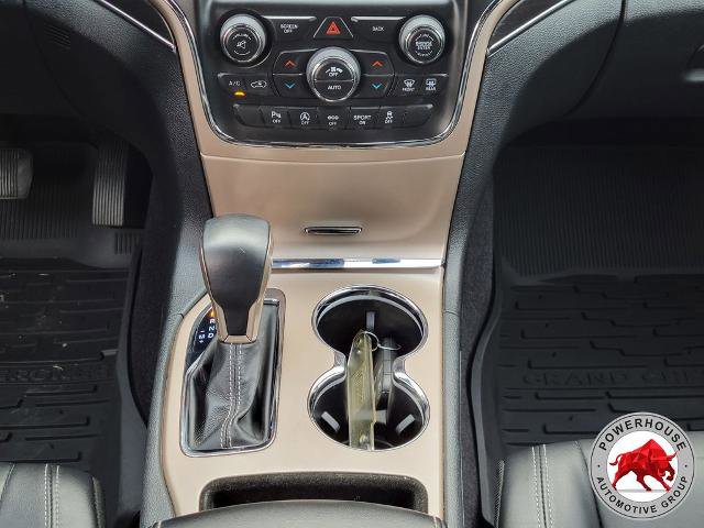 Used 2017 Jeep Grand Cherokee Limited image 23