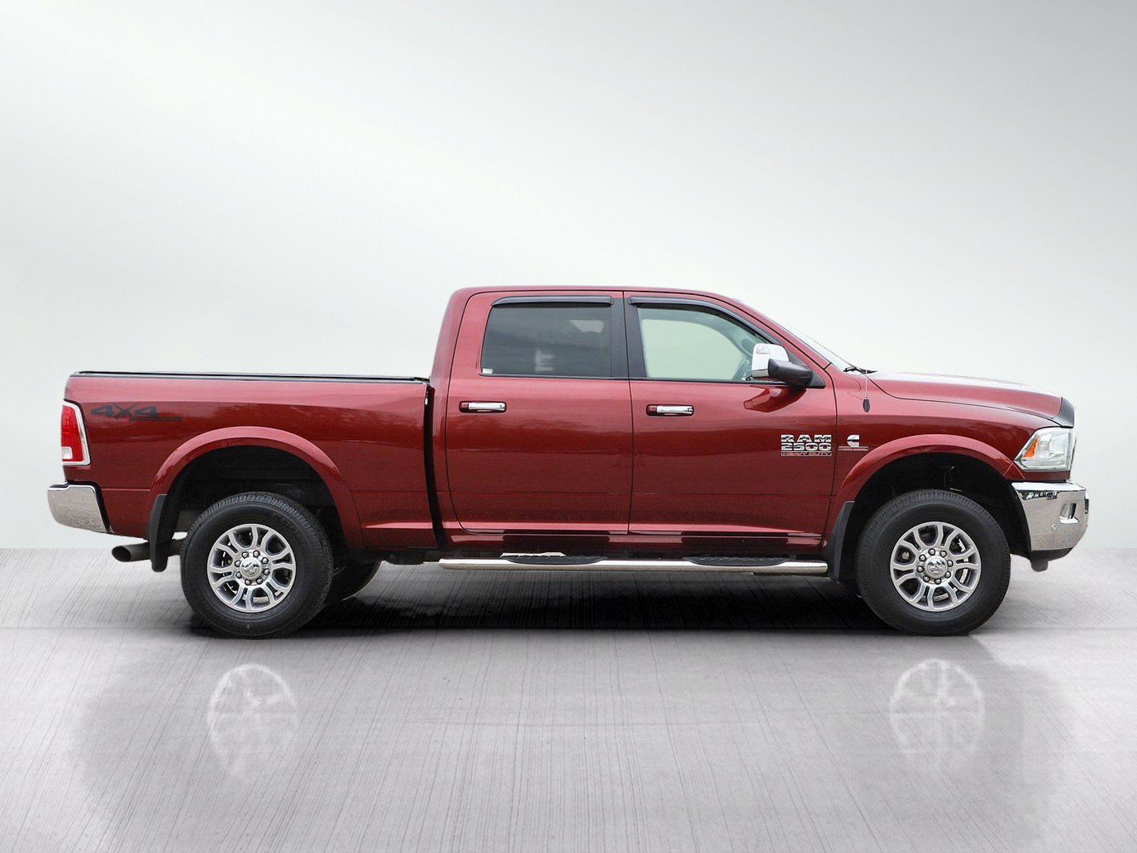 Used 2016 RAM 2500 Laramie AWD/4WD image 6