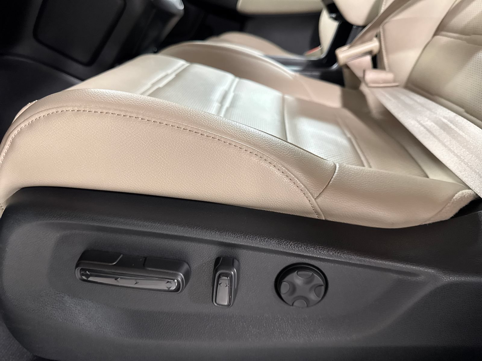 Certified 2019 Honda CR-V EX-L image 13