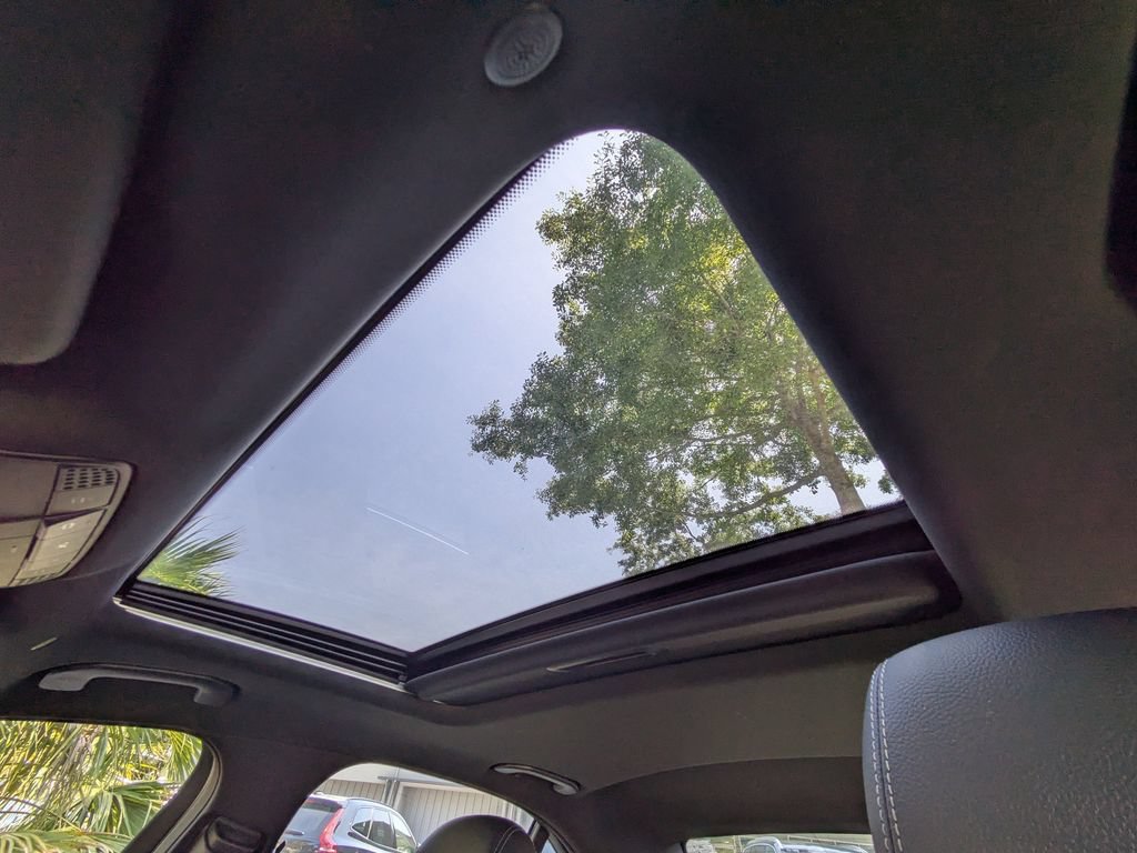 Used 2021 Mercedes-Benz E 350 Sedan image 20