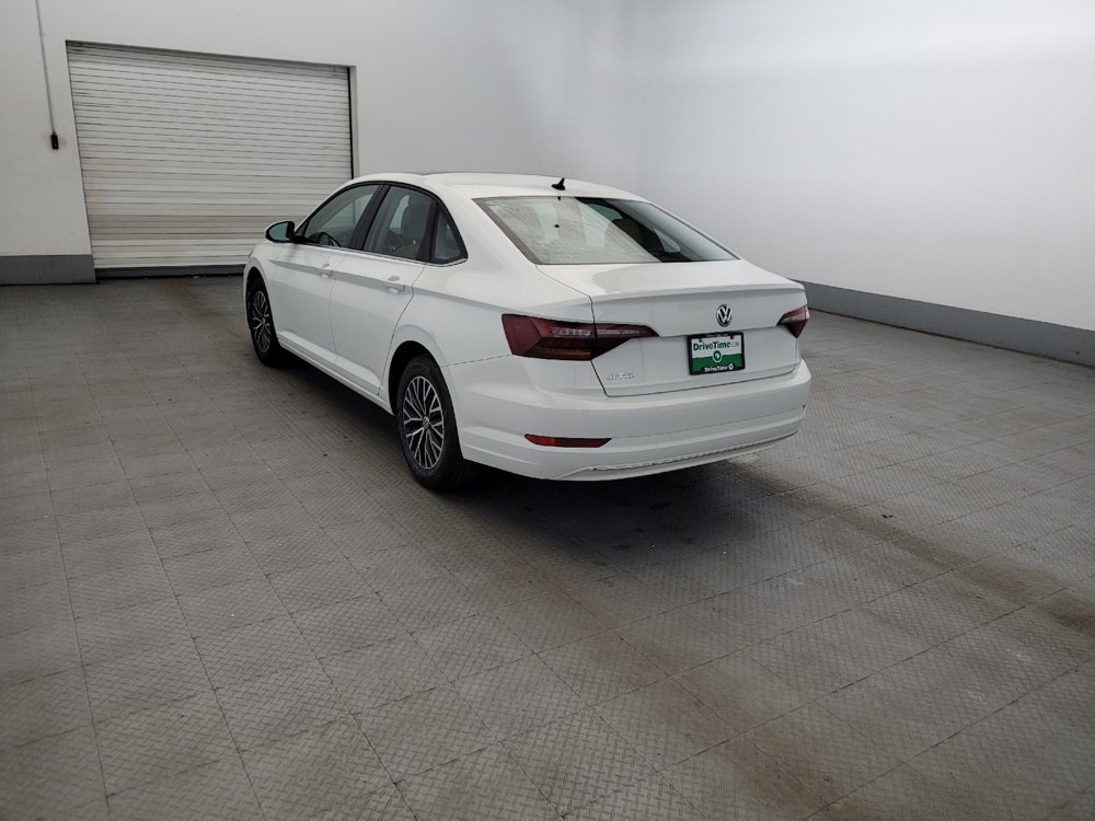 Used 2019 Volkswagen Jetta SE w/ Cold Weather Package FWD image 5