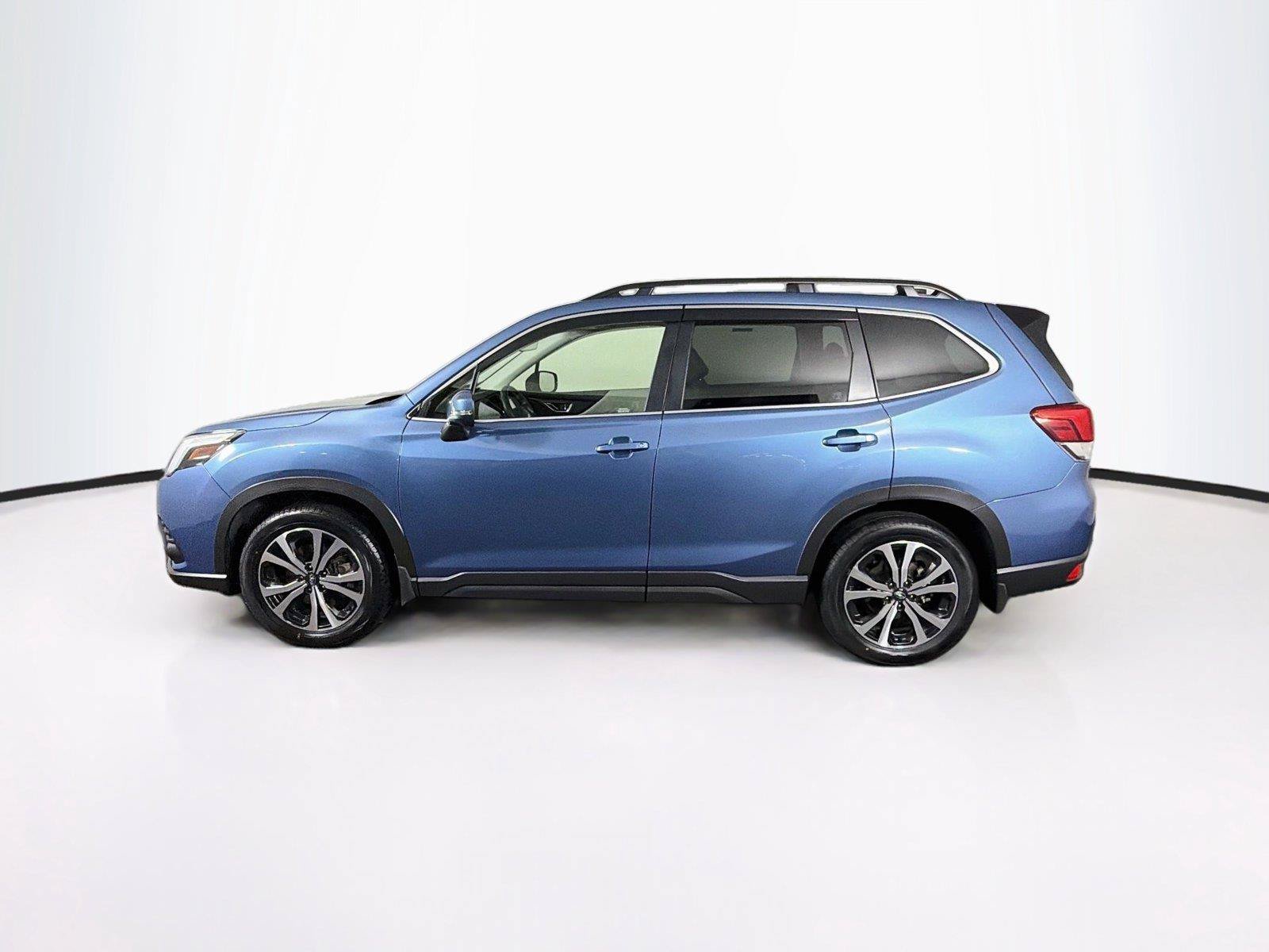 Used 2024 Subaru Forester Limited AWD/4WD image 8