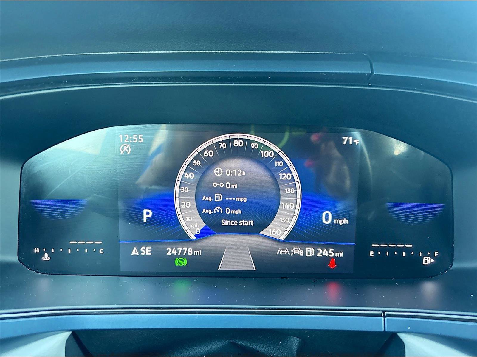 Used 2024 Volkswagen Taos SE image 14