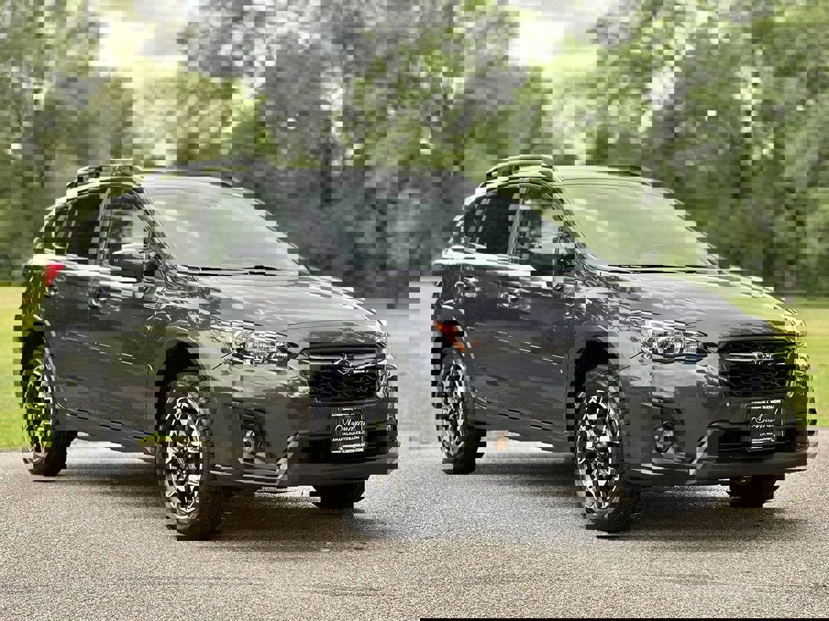 Used 2019 Subaru Crosstrek 2.0i Premium w/ Eyesight System image 3