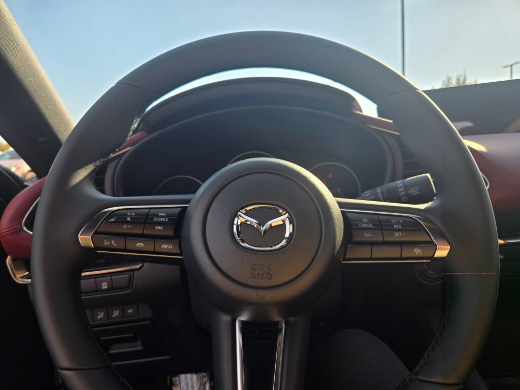 New 2026 MAZDA MAZDA3 2.5 S Hatchback w/ Premium Pkg FWD image 31