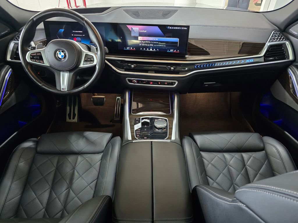 Used 2024 BMW X6 xDrive40i image 9