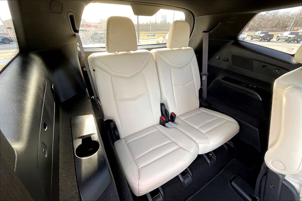 Used 2023 Cadillac XT6 Sport image 30