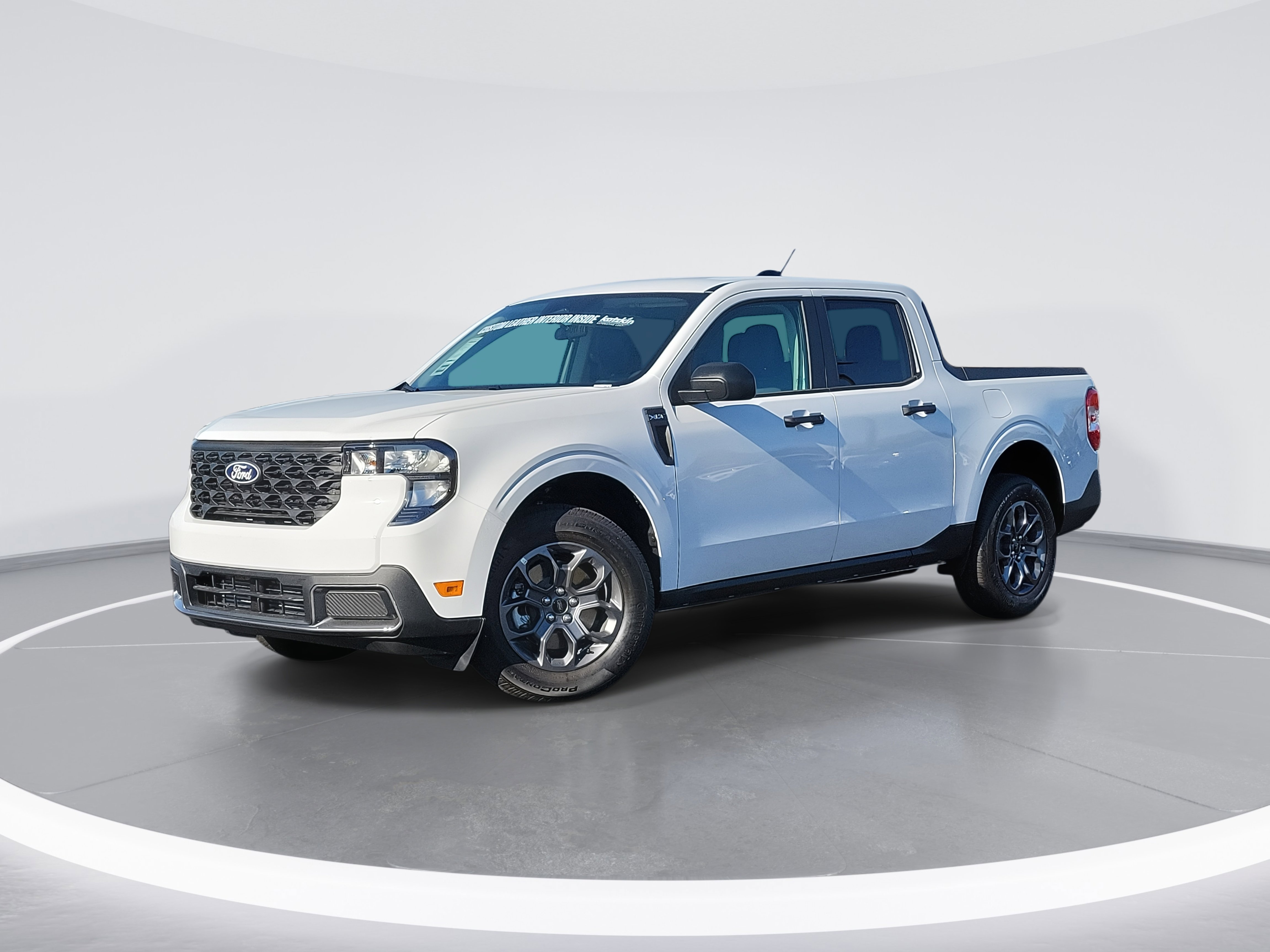 New 2025 Ford Maverick XLT w/ Equipment Group 302A