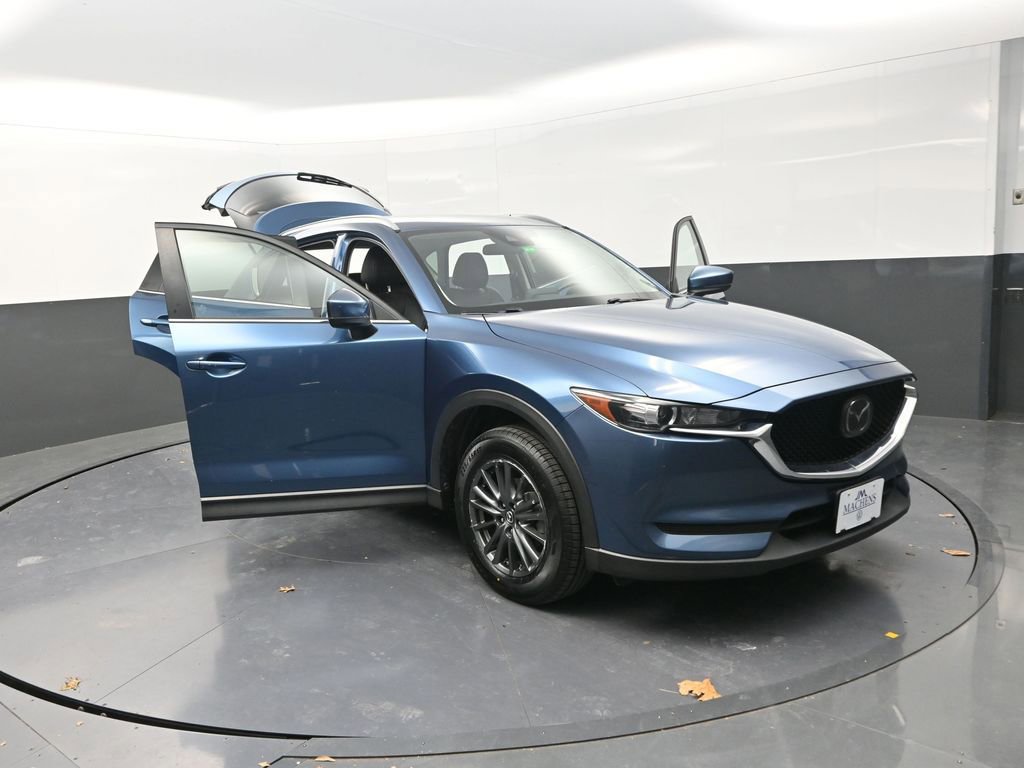 Used 2020 MAZDA CX-5 Touring image 29