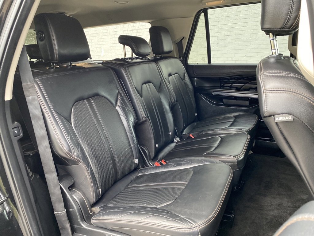 Used 2018 Ford Expedition Max Platinum image 11