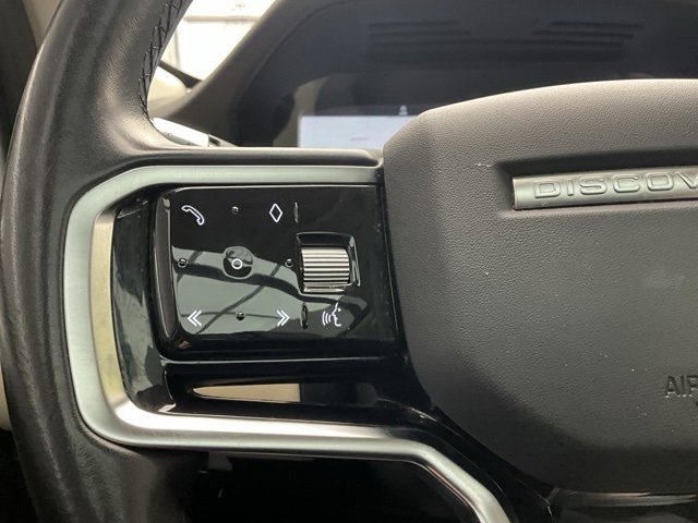 Used 2021 Land Rover Discovery Sport SE image 15
