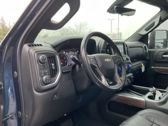 Used 2022 Chevrolet Silverado 3500 High Country w/ Z71 Off-Road Package image 12