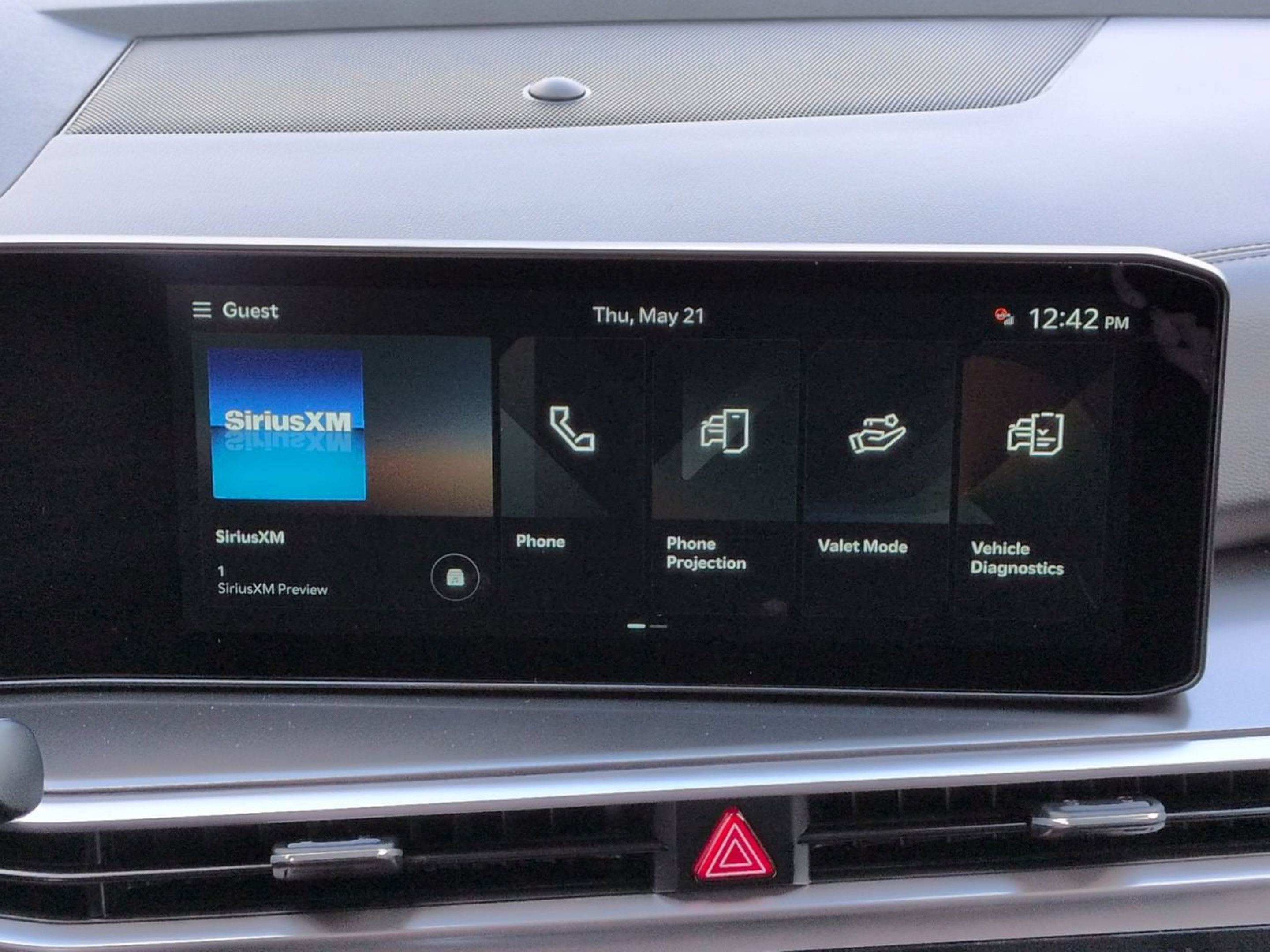 New 2026 Kia Sorento LX FWD image 24