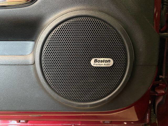 Used 2010 Chevrolet Camaro SS w/ RS Package image 12