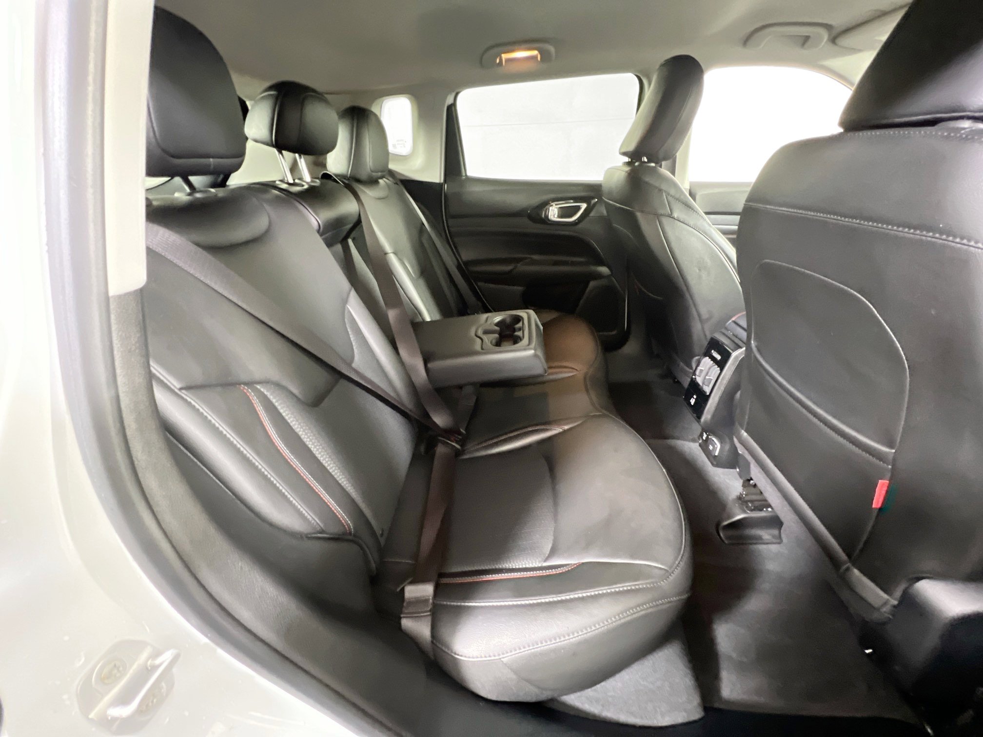 Used 2022 Jeep Compass Trailhawk w/ Trailhawk Convenience Group image 25