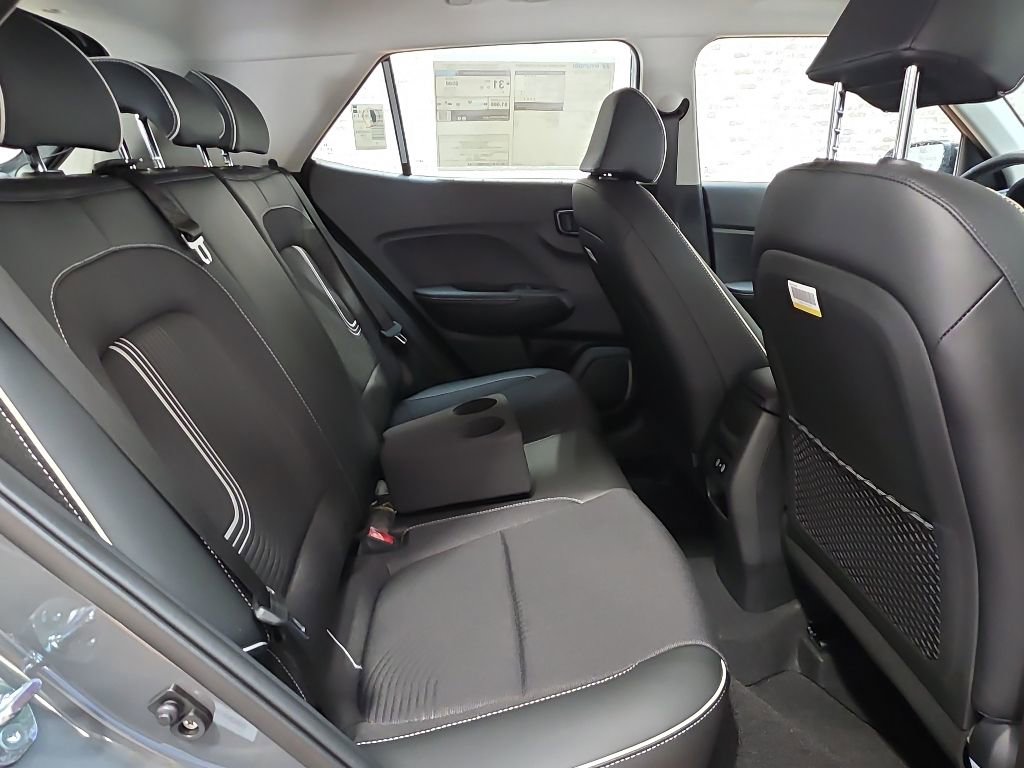 New 2026 Hyundai Venue SEL FWD image 10