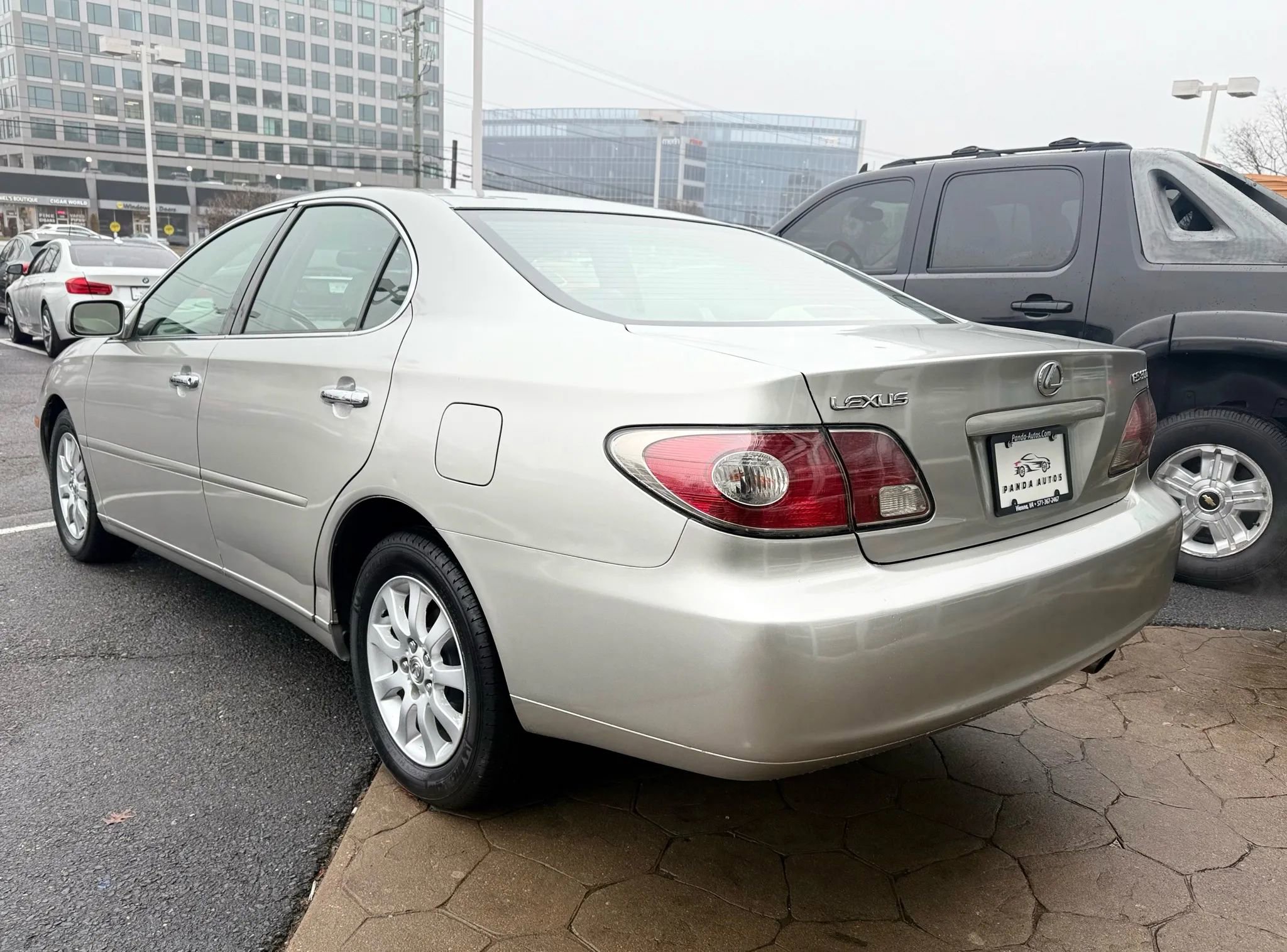 Used 2003 Lexus ES 330 image 5