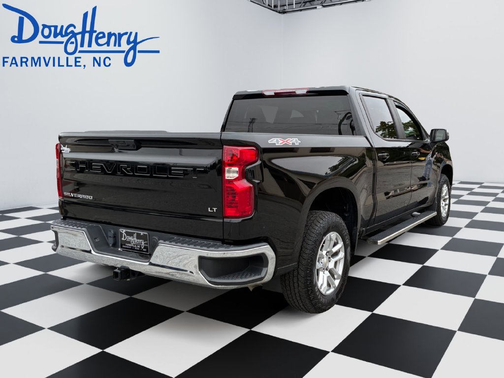 Used 2023 Chevrolet Silverado 1500 LT AWD/4WD image 5