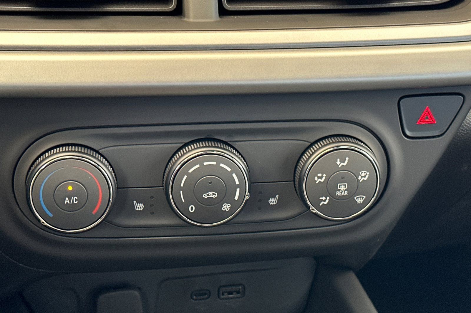 New 2026 Chevrolet Trax RS w/ Driver Confidence Package image 22