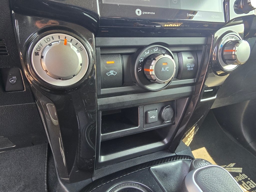 Used 2023 Toyota 4Runner TRD Off-Road Premium AWD/4WD image 23
