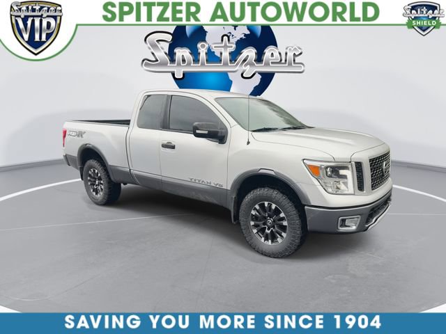 Used 2018 Nissan Titan PRO-4X image 2