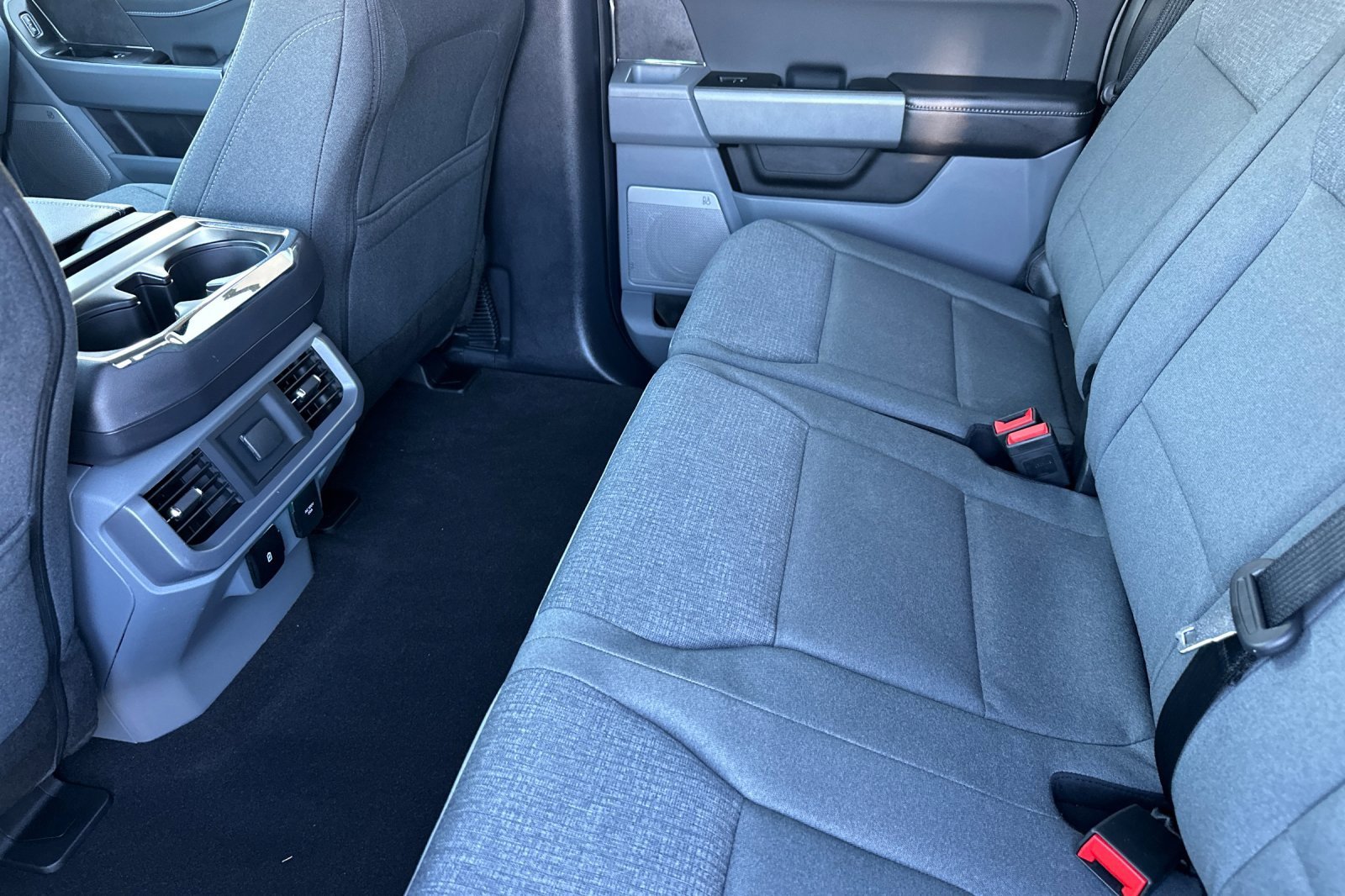 New 2025 Ford F150 XLT w/ Equipment Group 303A High image 12