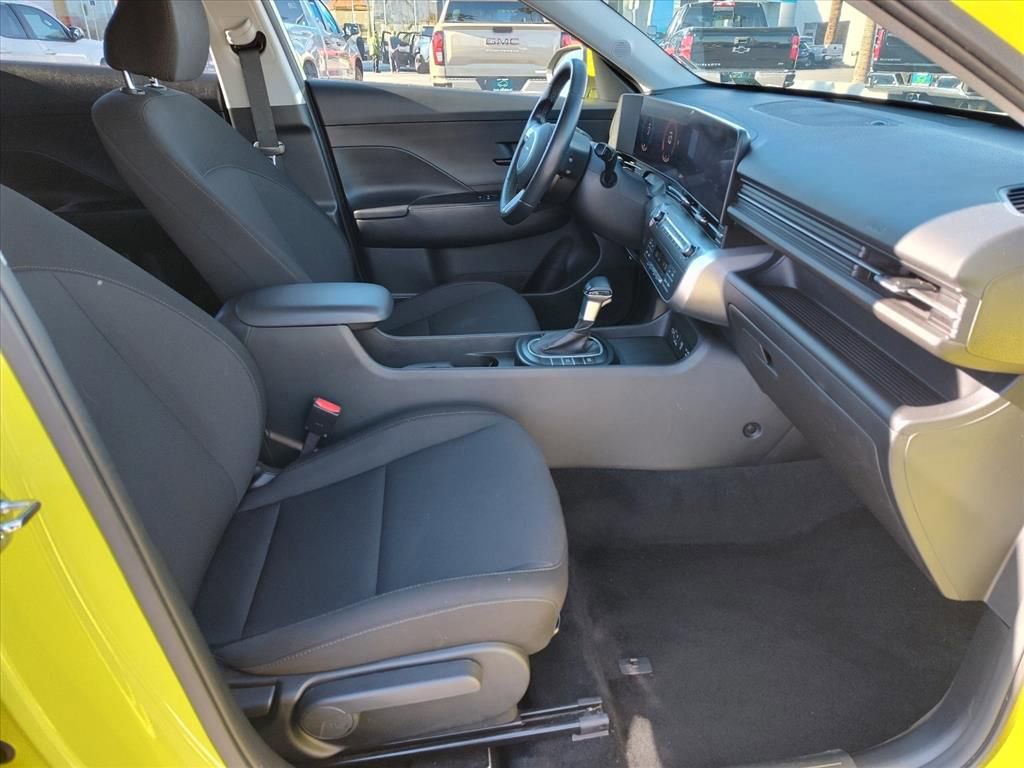 Used 2024 Hyundai Kona SEL image 12