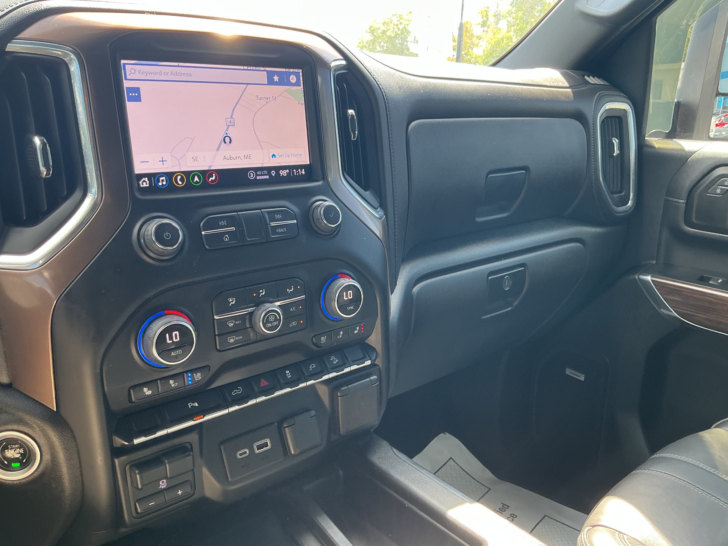 Certified 2022 Chevrolet Silverado 2500 High Country w/ Z71 Off-Road Package AWD/4WD image 8