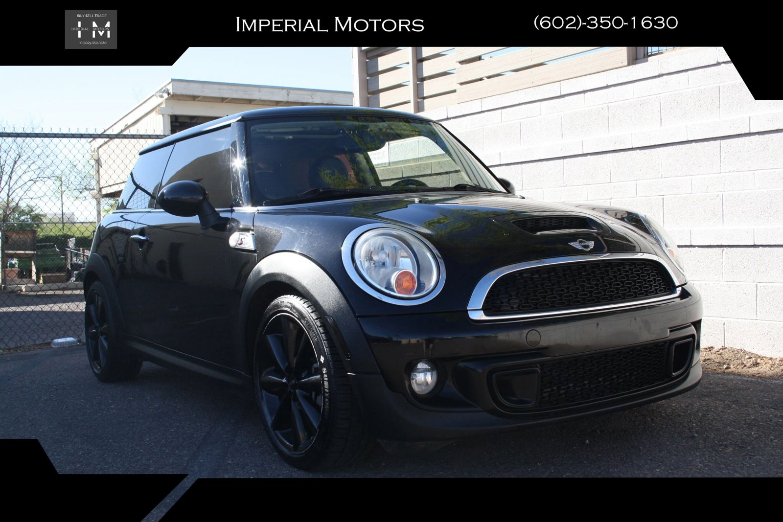 Used 2012 MINI Cooper S image 1
