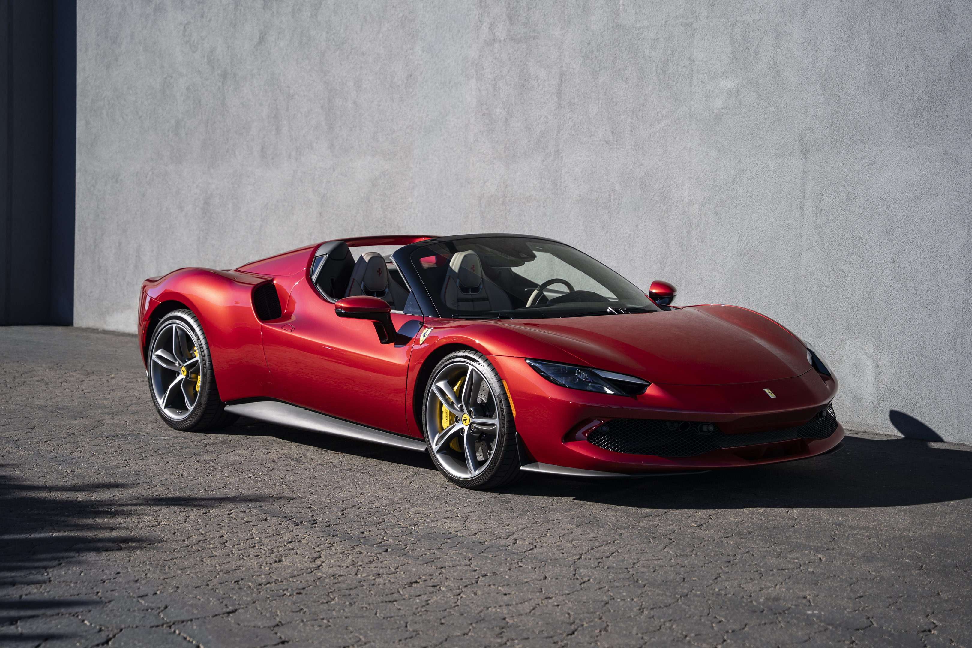 Used 2025 Ferrari 296 GTS RWD image 7