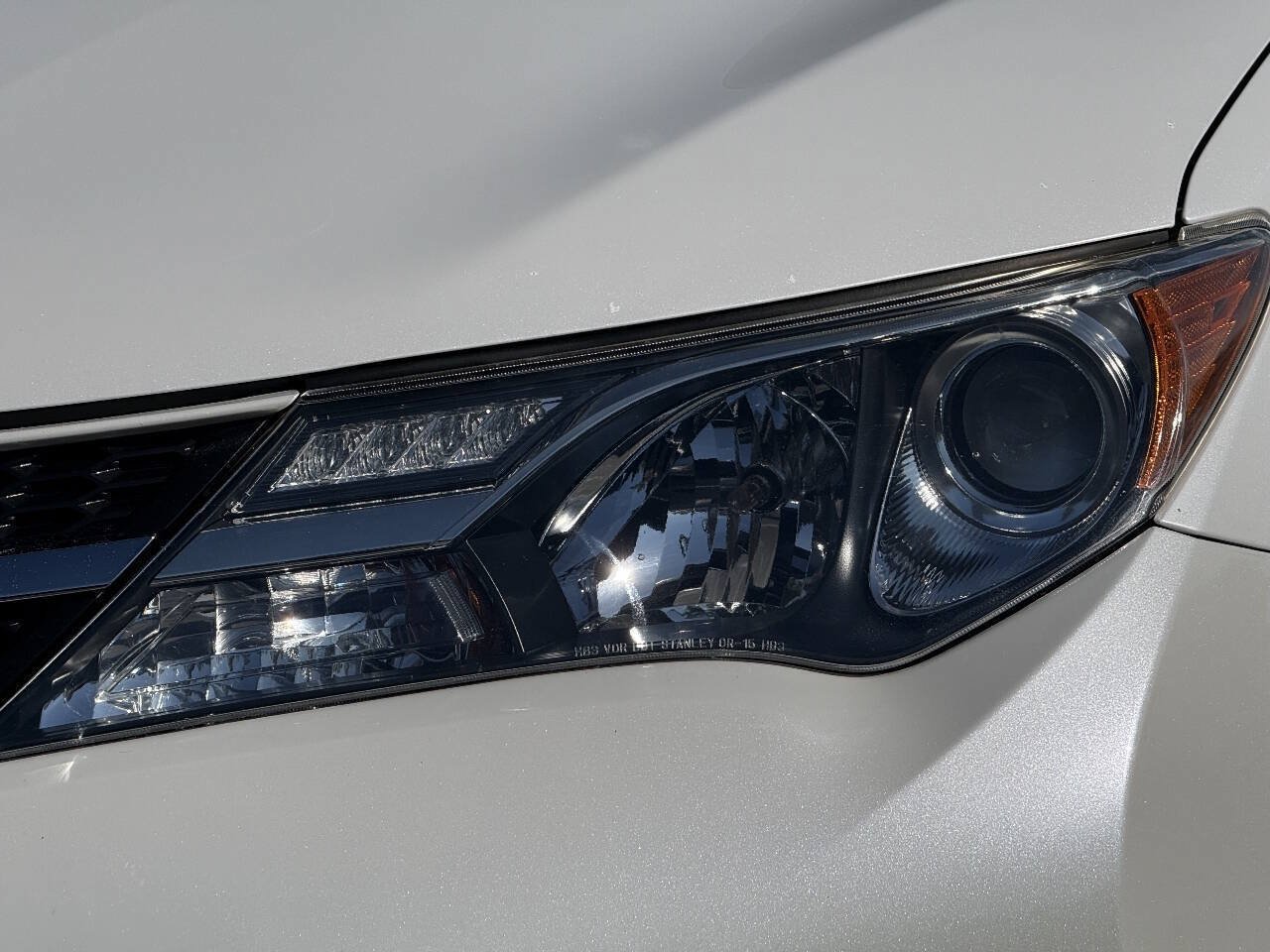 Used 2013 Toyota RAV4 Limited FWD image 27