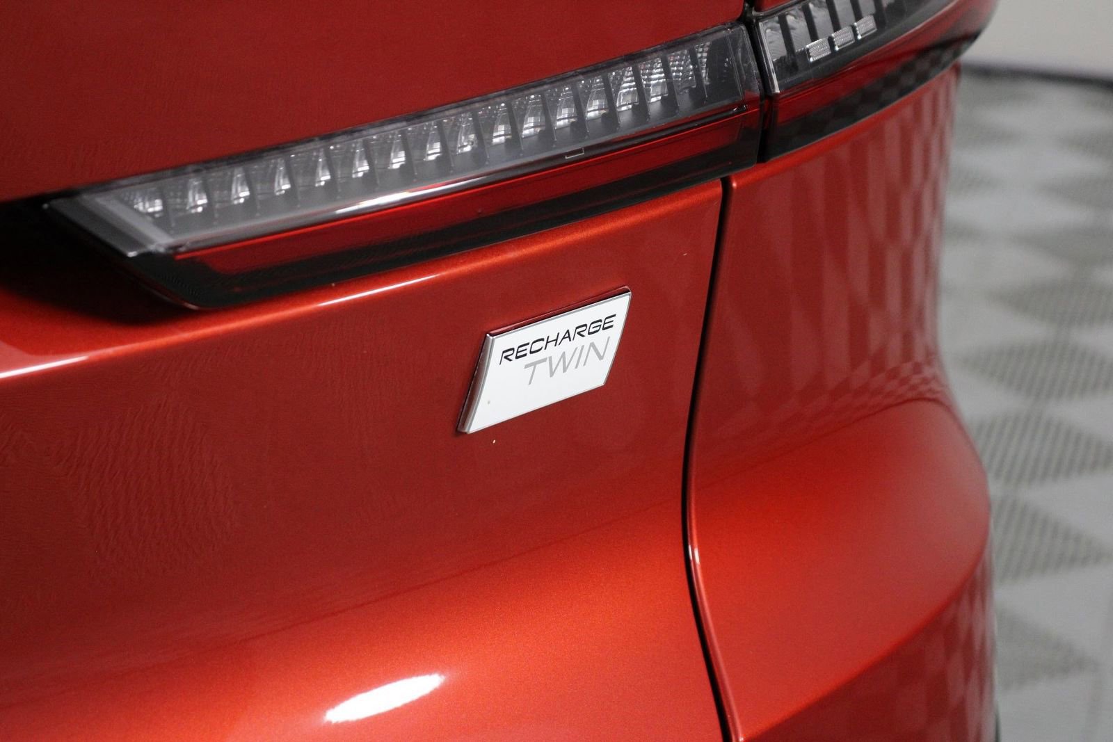 Certified 2023 Volvo C40 P8 Recharge Plus w/ Climate Package image 20