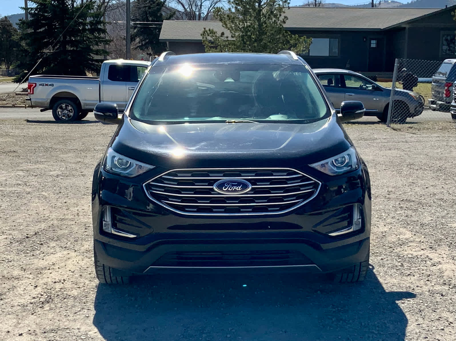 Used 2019 Ford Edge Titanium FWD image 7