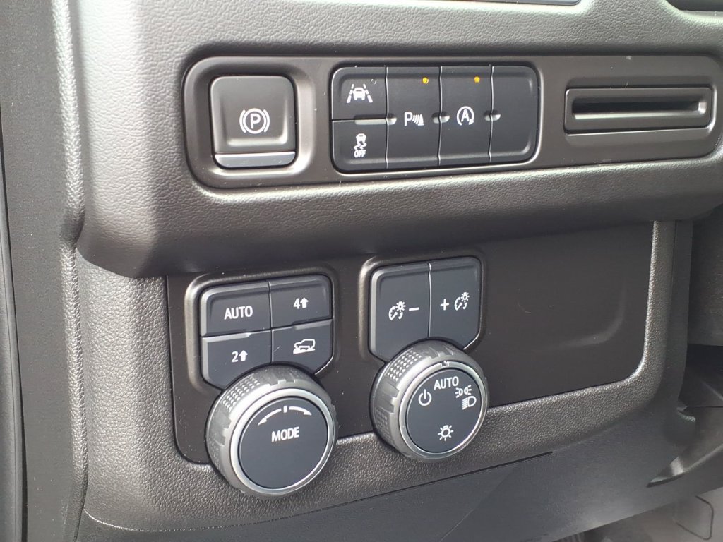 Used 2023 Chevrolet Tahoe LS w/ Driver Alert Package AWD/4WD image 20