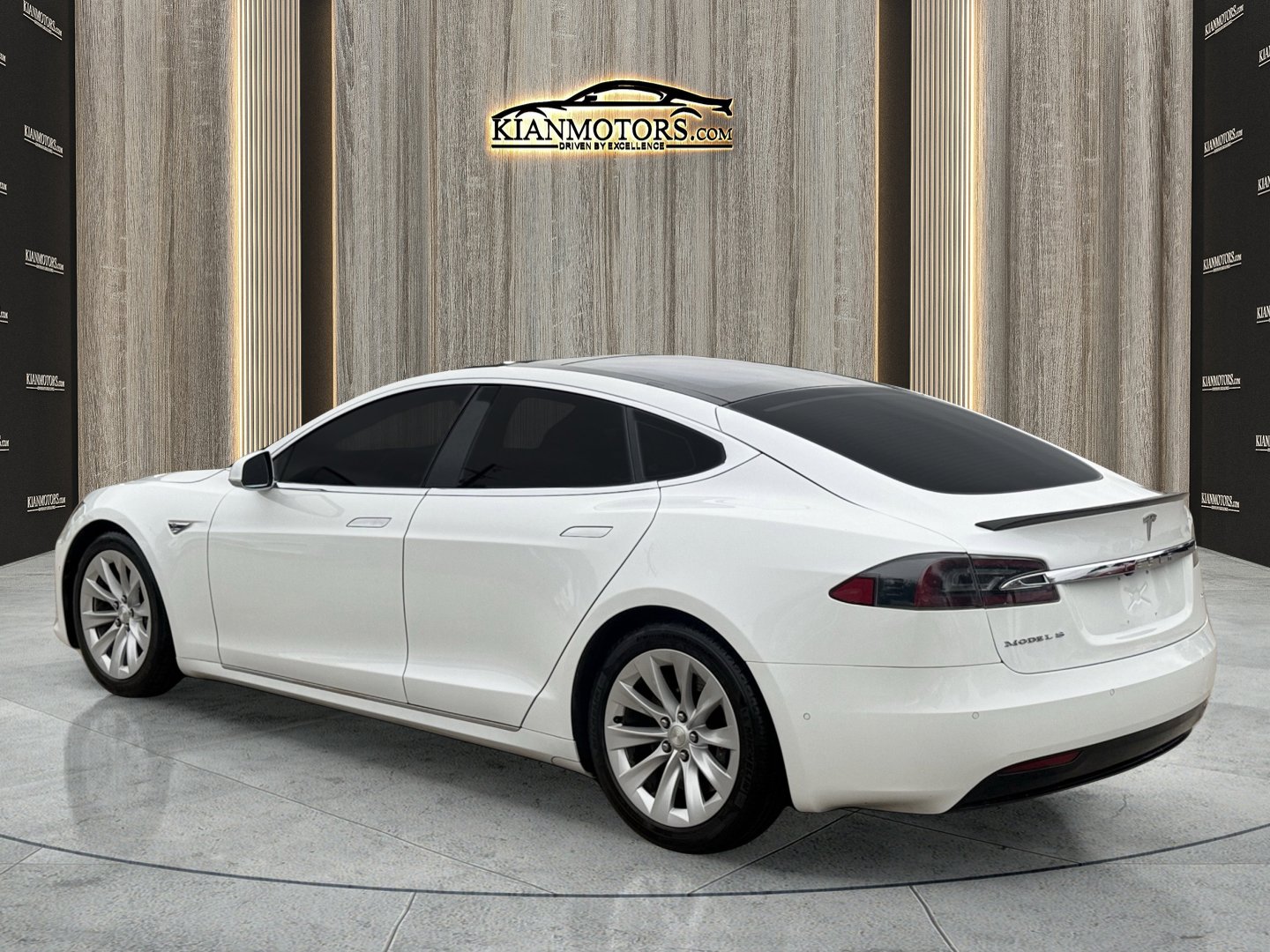 Used 2016 Tesla Model S 75D image 9