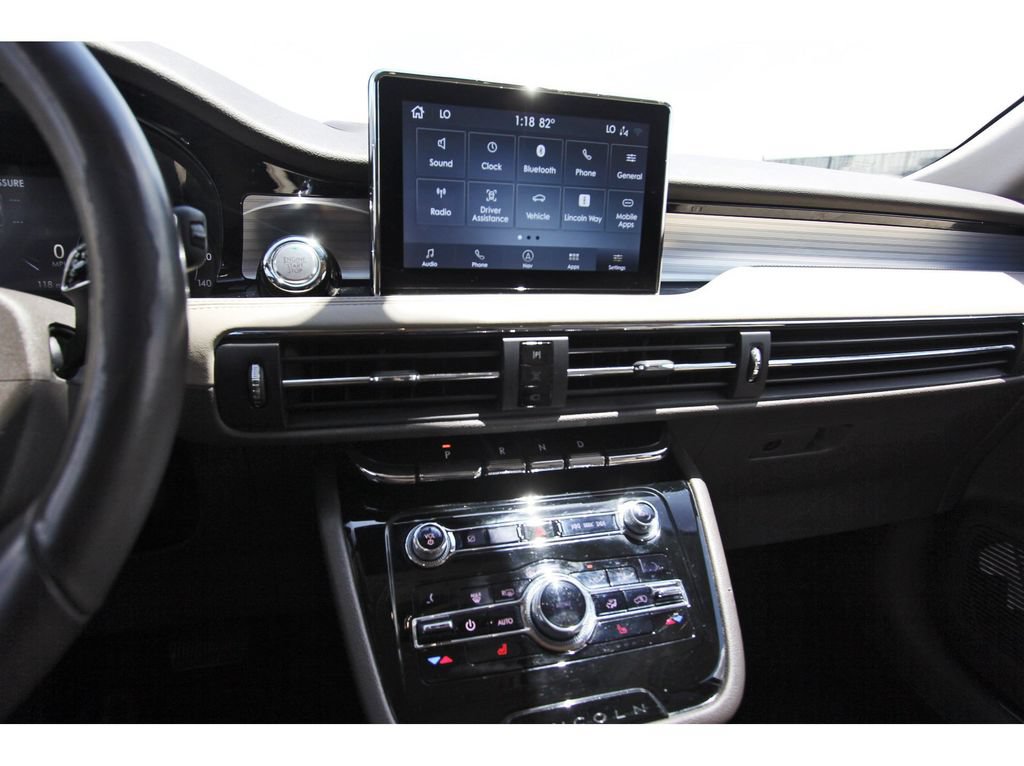 Used 2020 Lincoln Corsair FWD w/ Premium Package image 21