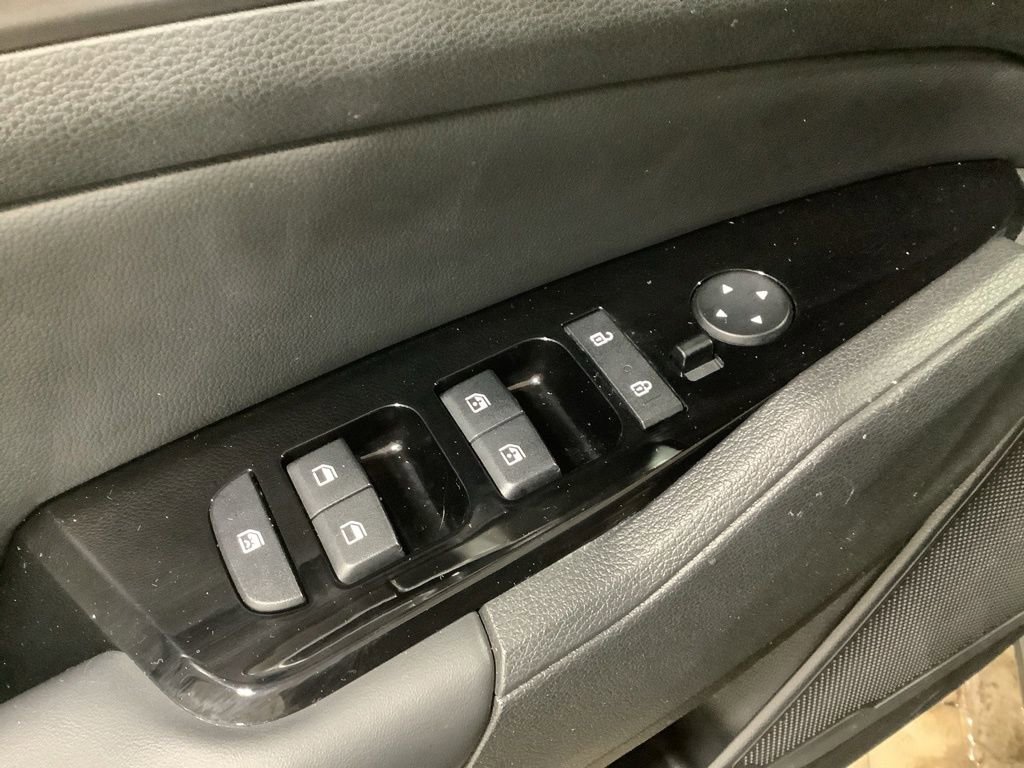 Certified 2023 Kia Sportage EX image 15
