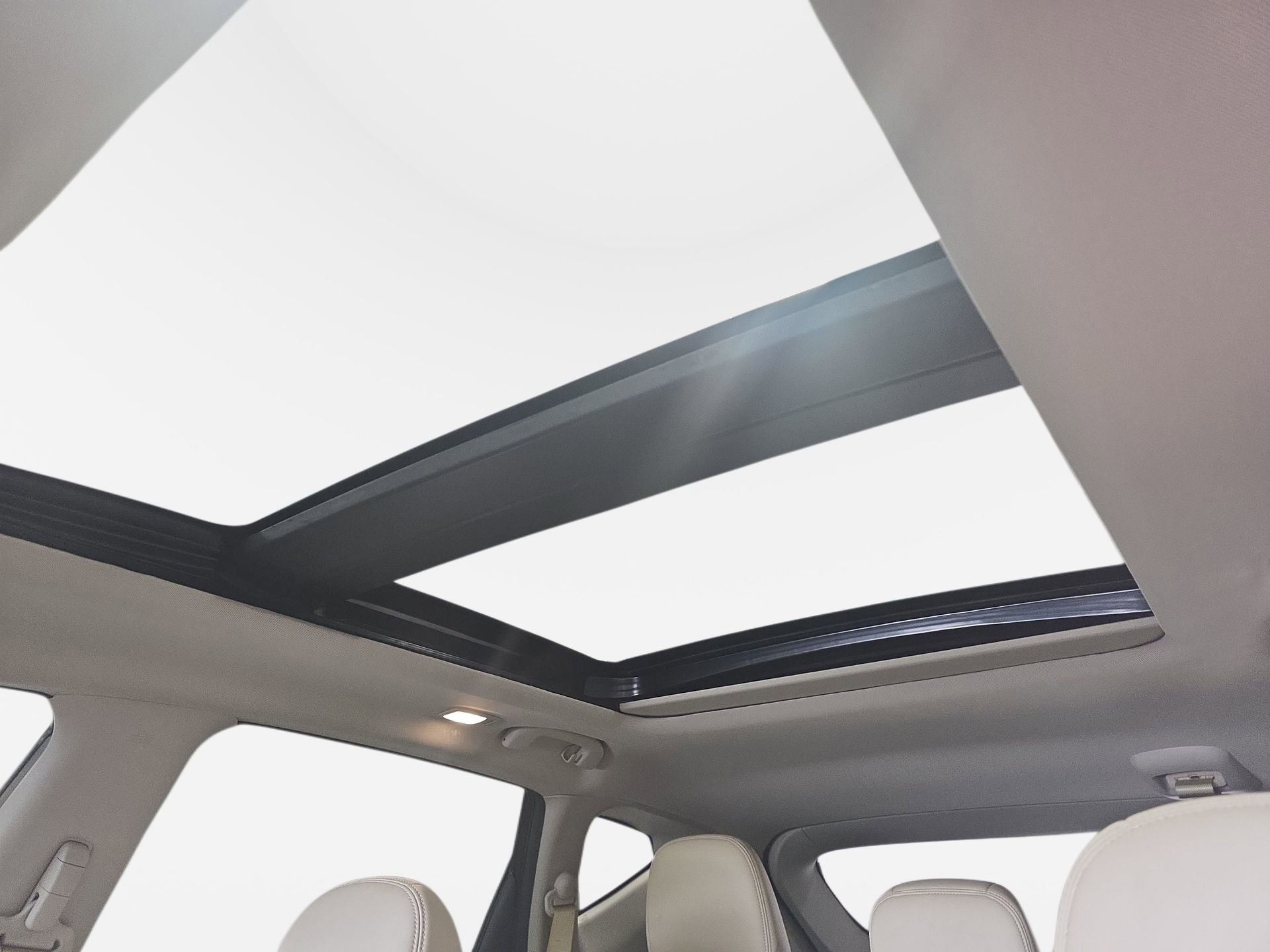 Used 2019 Nissan Murano Platinum w/ Cargo Package image 29