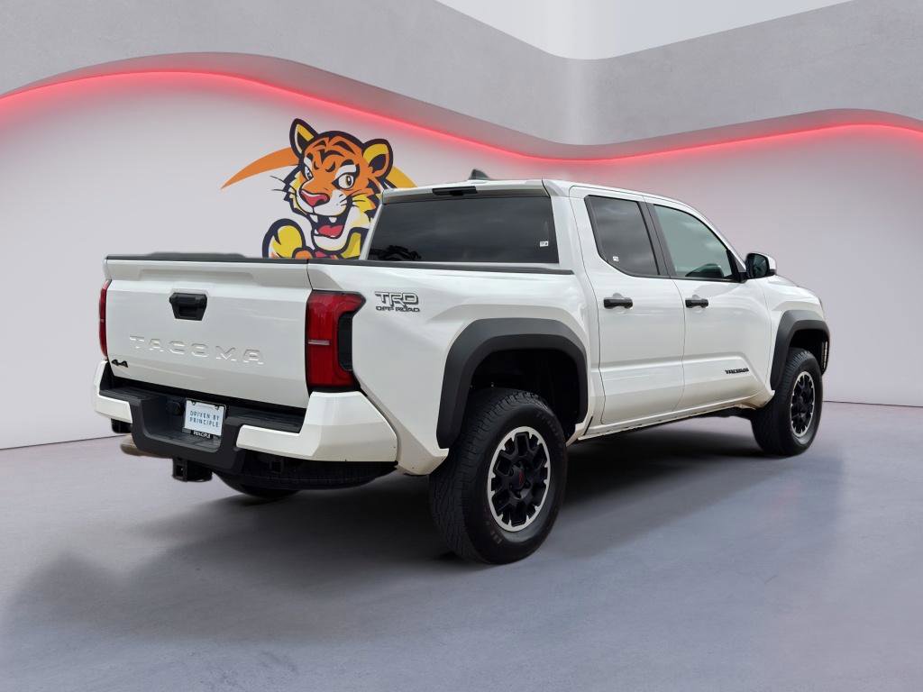 Used 2024 Toyota Tacoma TRD Off-Road image 5
