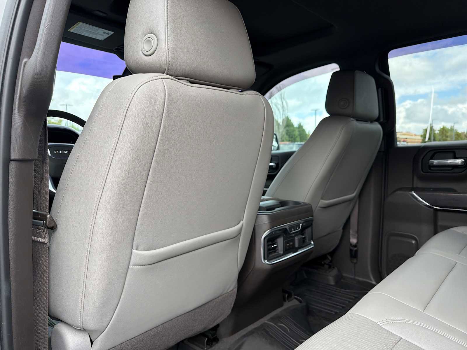 Used 2020 GMC Sierra 1500 SLT w/ SLT Premium Plus Package image 26